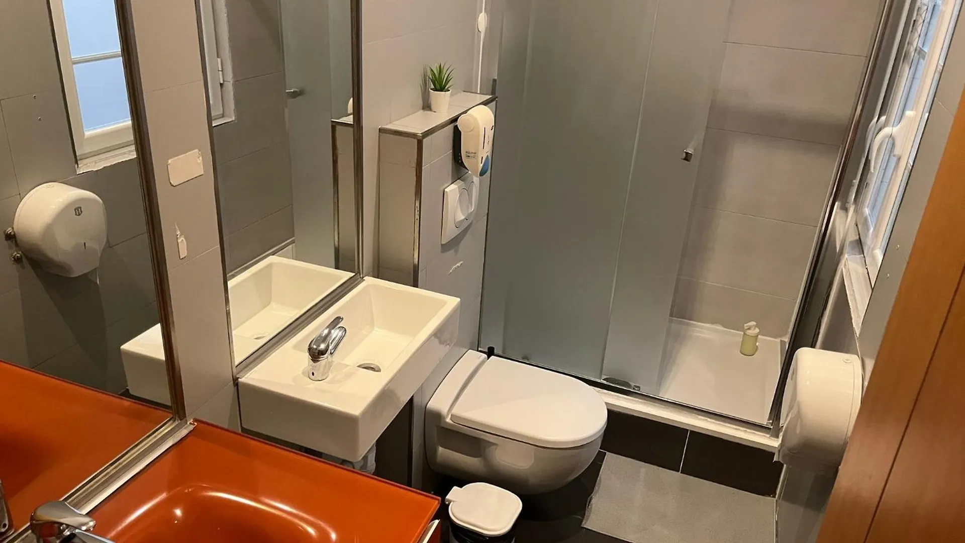 3 Bedroom, 2,5 Bathroom - Bairro Alto Residence Lisboa 0*,